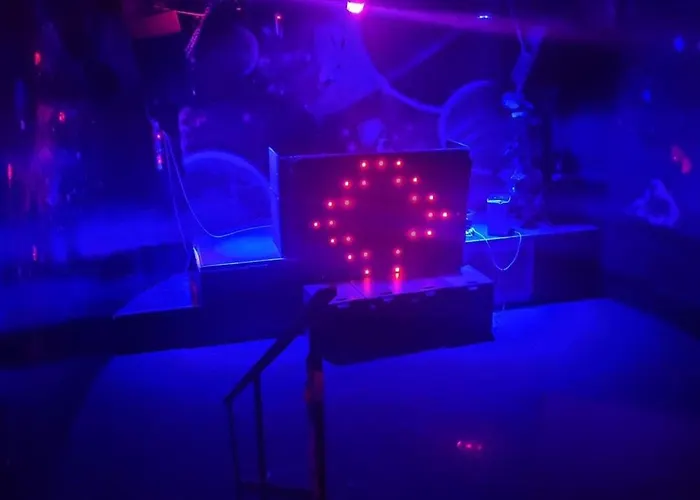 Private Party Willa *